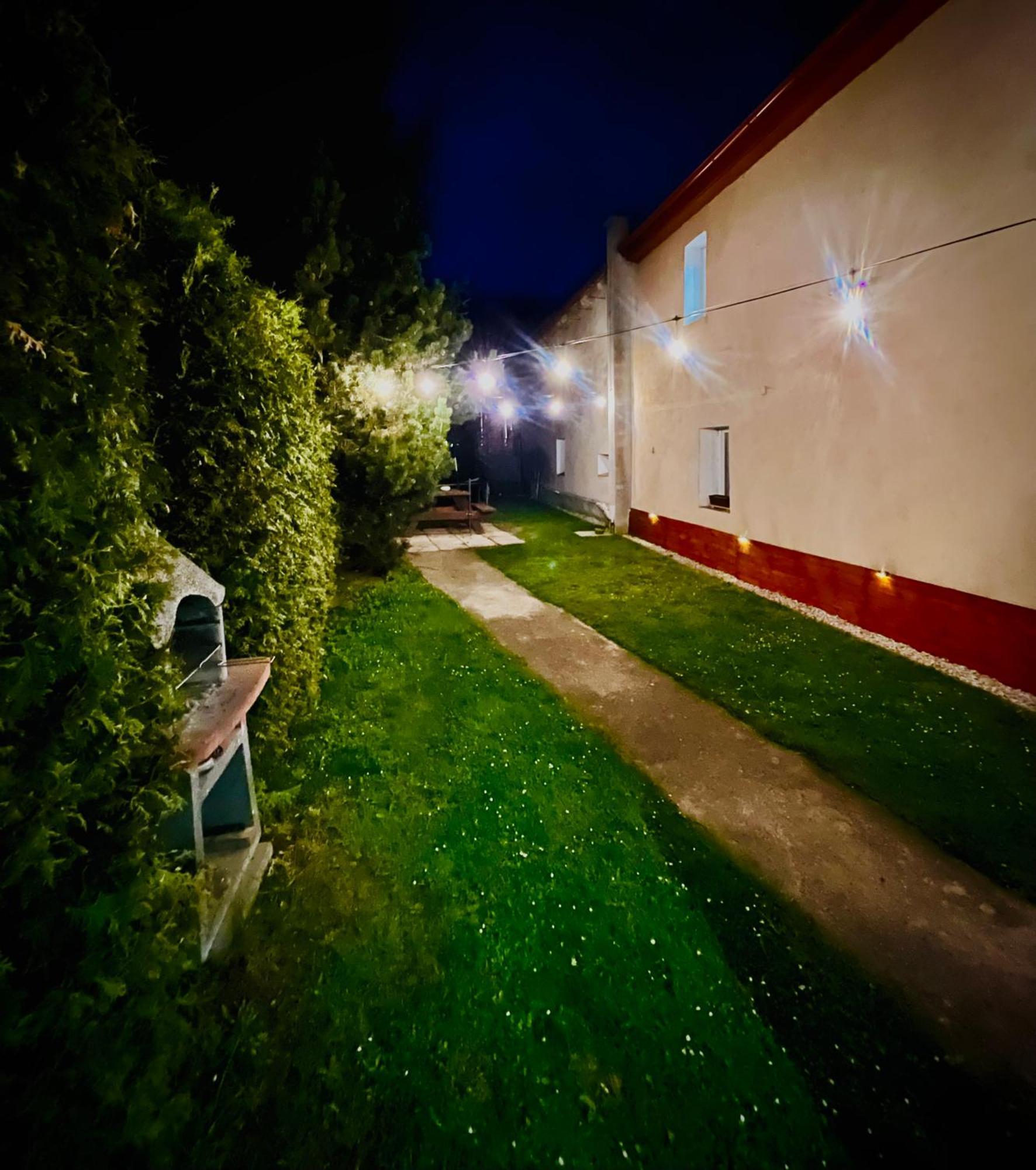 Noclegi Woku Świebodzice Exterior photo